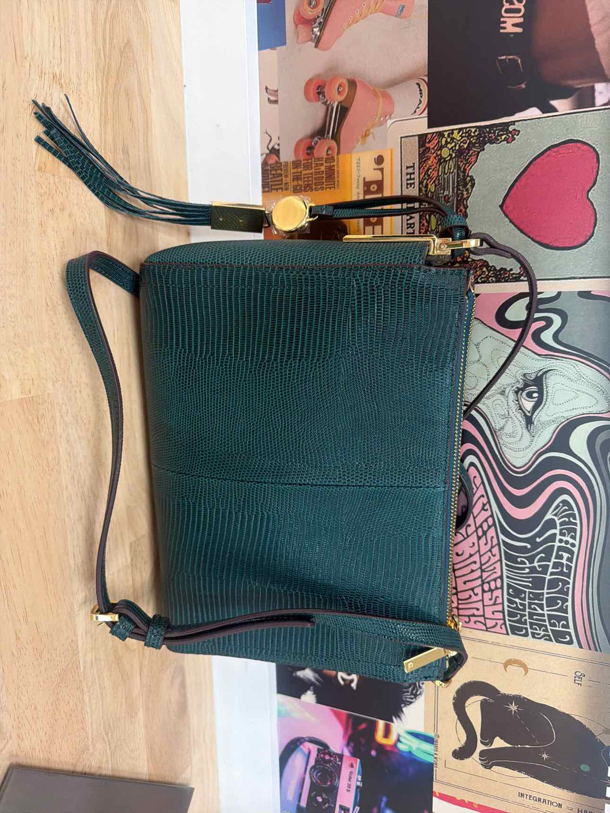 G.I.L.I Green Leather Crossbody