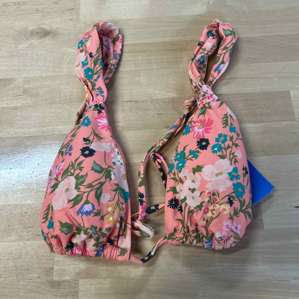 O'Neil Size XL Kelly Floral Menorca Bikini Top