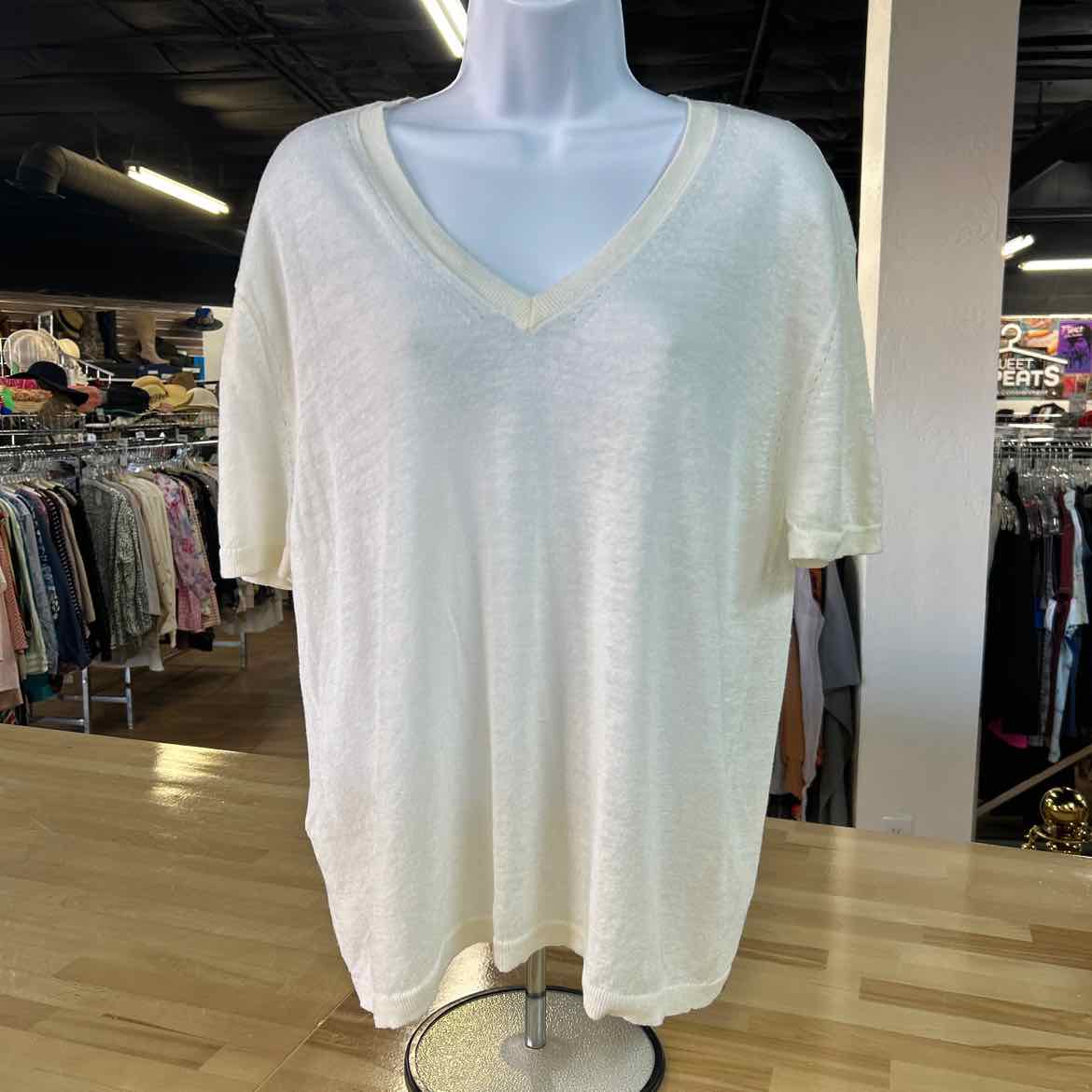 Calvin Klein Size M Off White New Blouse SS