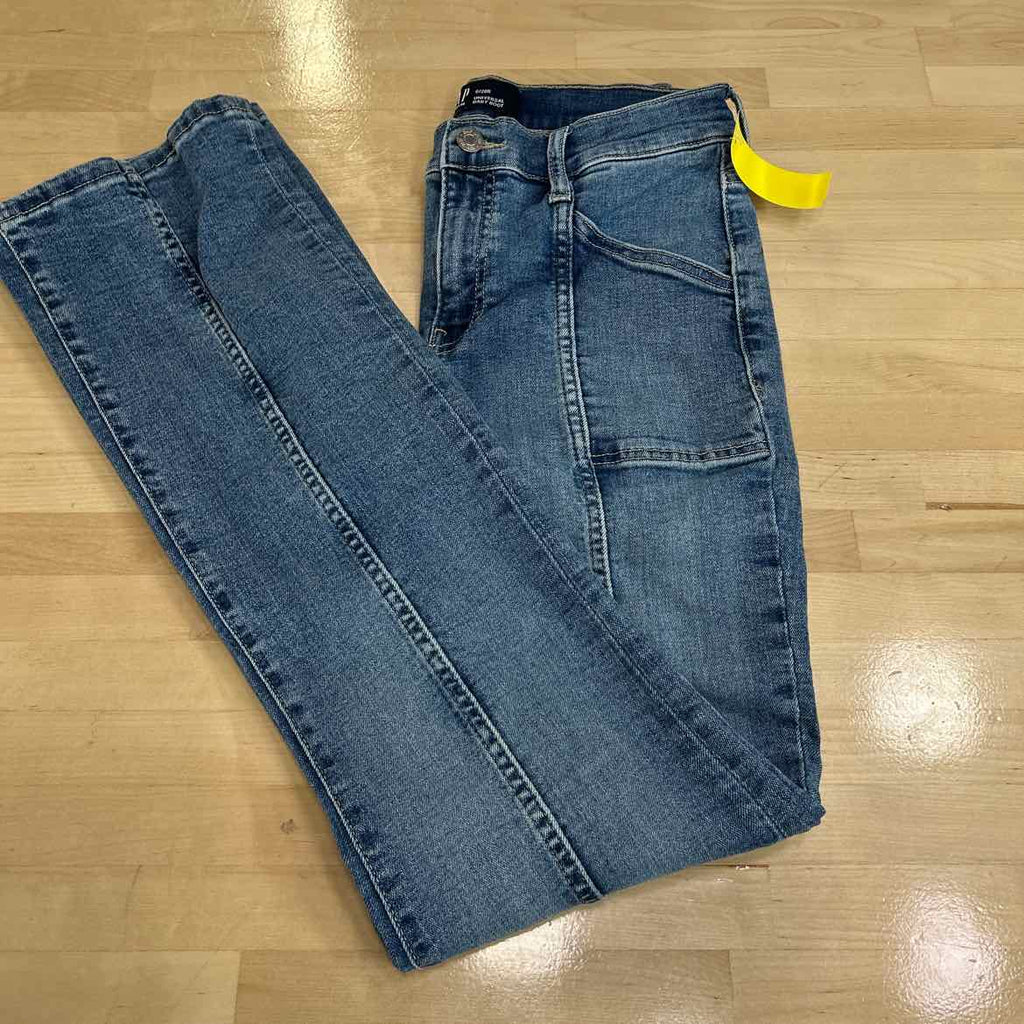 Gap Size 6 Blue Denim Preloved Jeans