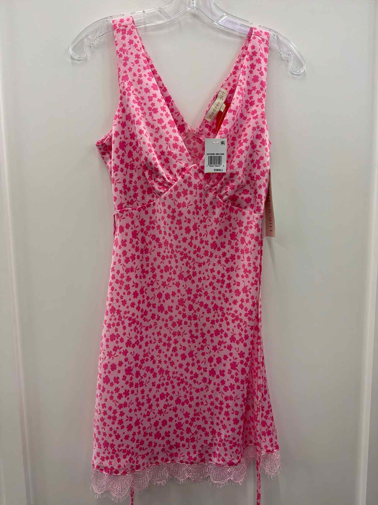 Madden Girl Size XS Pink Dress