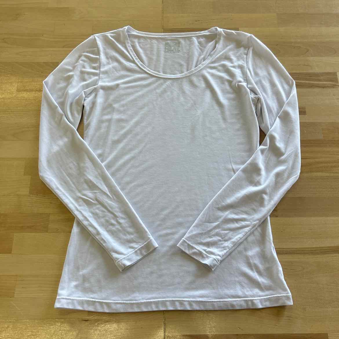 32 degrees Size S White Longsleeve