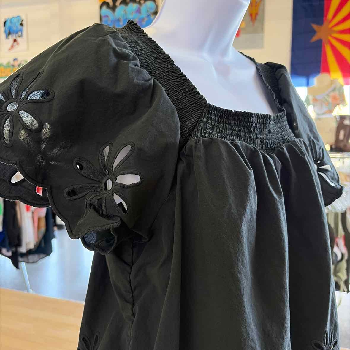 Rails Size M Black Preloved Blouse SS