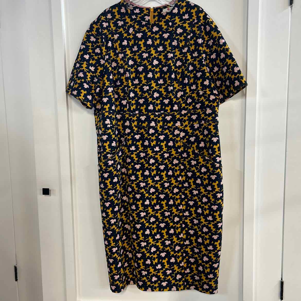 Boden Size 20 Blue & Gold Preloved Dress