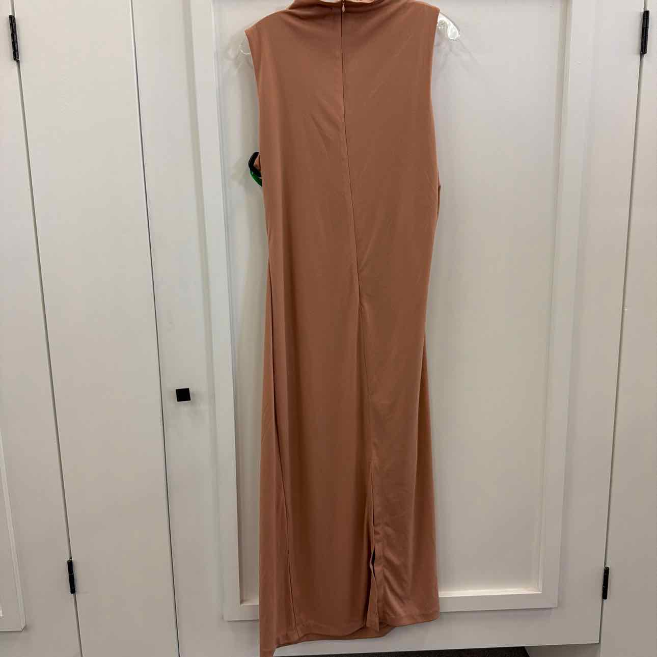 Steve Madden Women's Mo Mock Neck MIDI Dress - Hazelnut