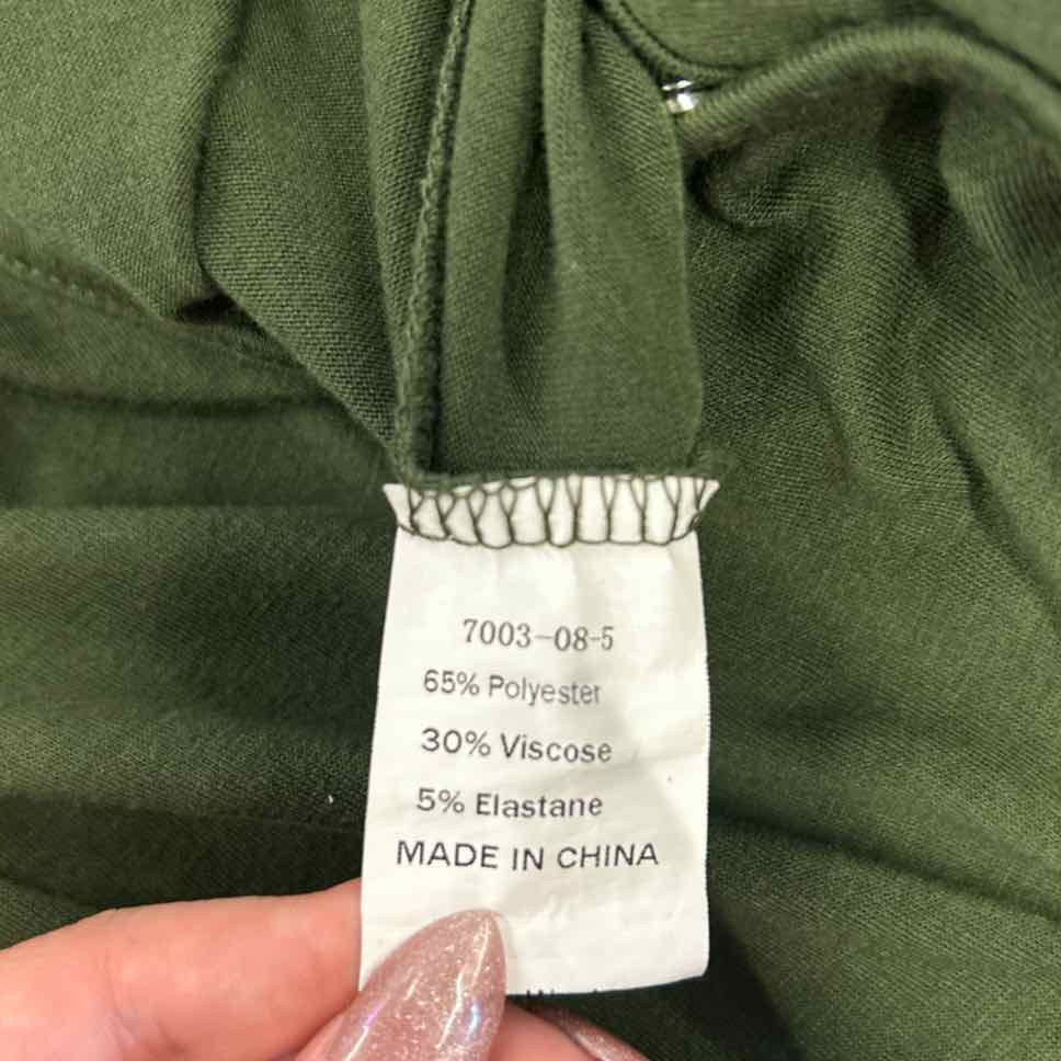 Pretty Garden Size XL Green Preloved Jumper