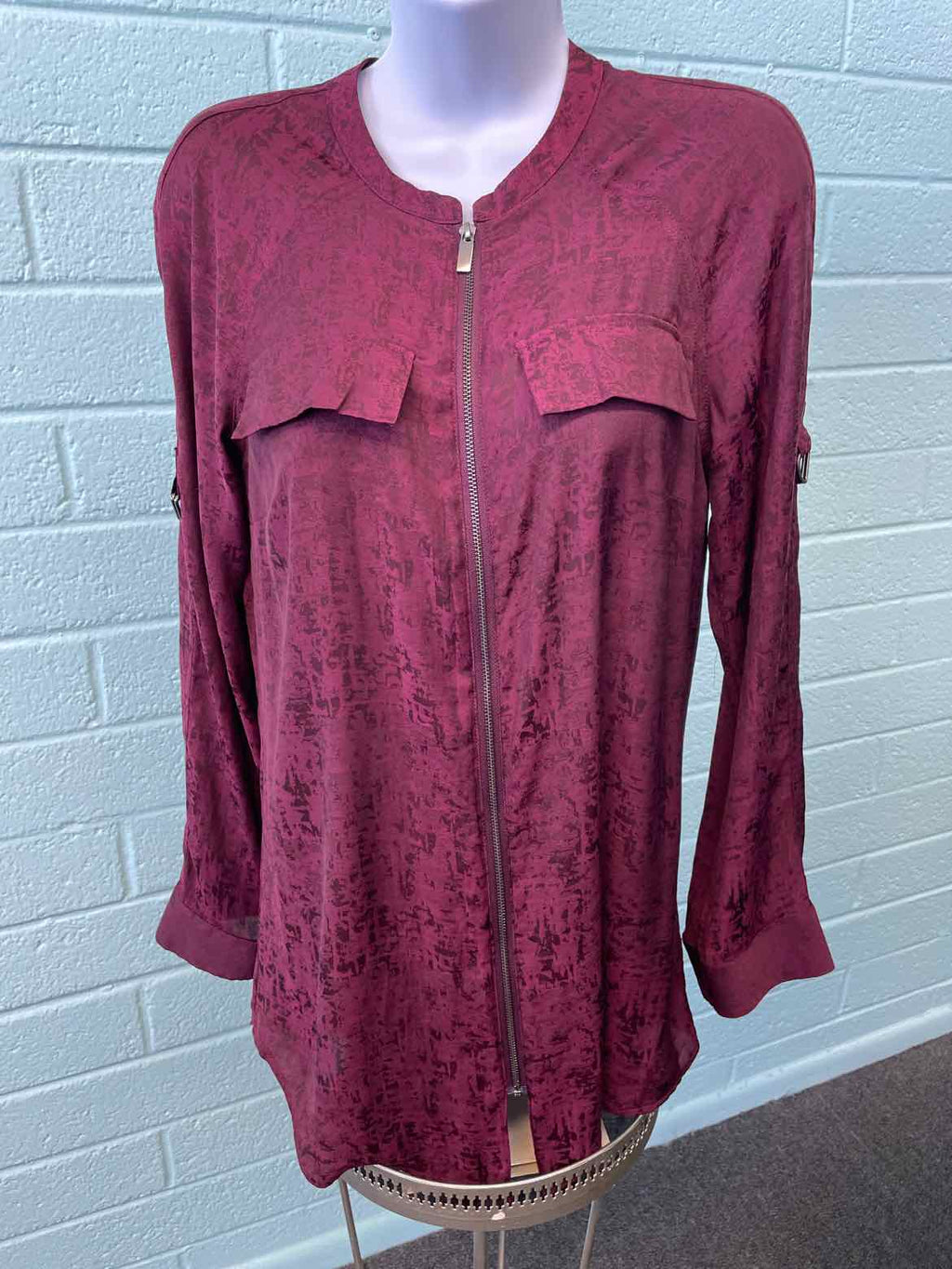 Rock & Republic Size XS Maroon Blouse