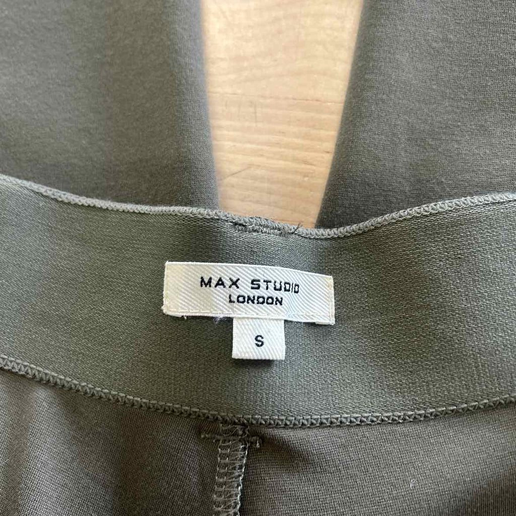 Max Studio Size S Green Preloved Pants