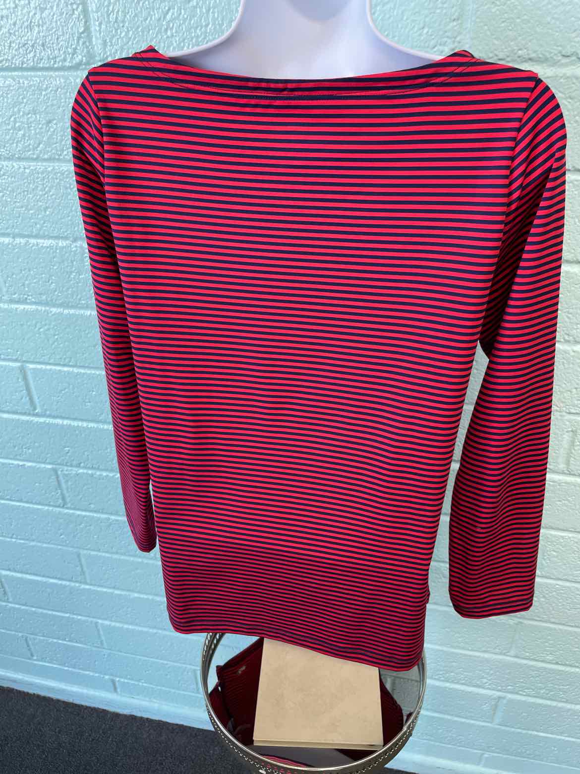 Vineyard Vines Size M Red Shirt