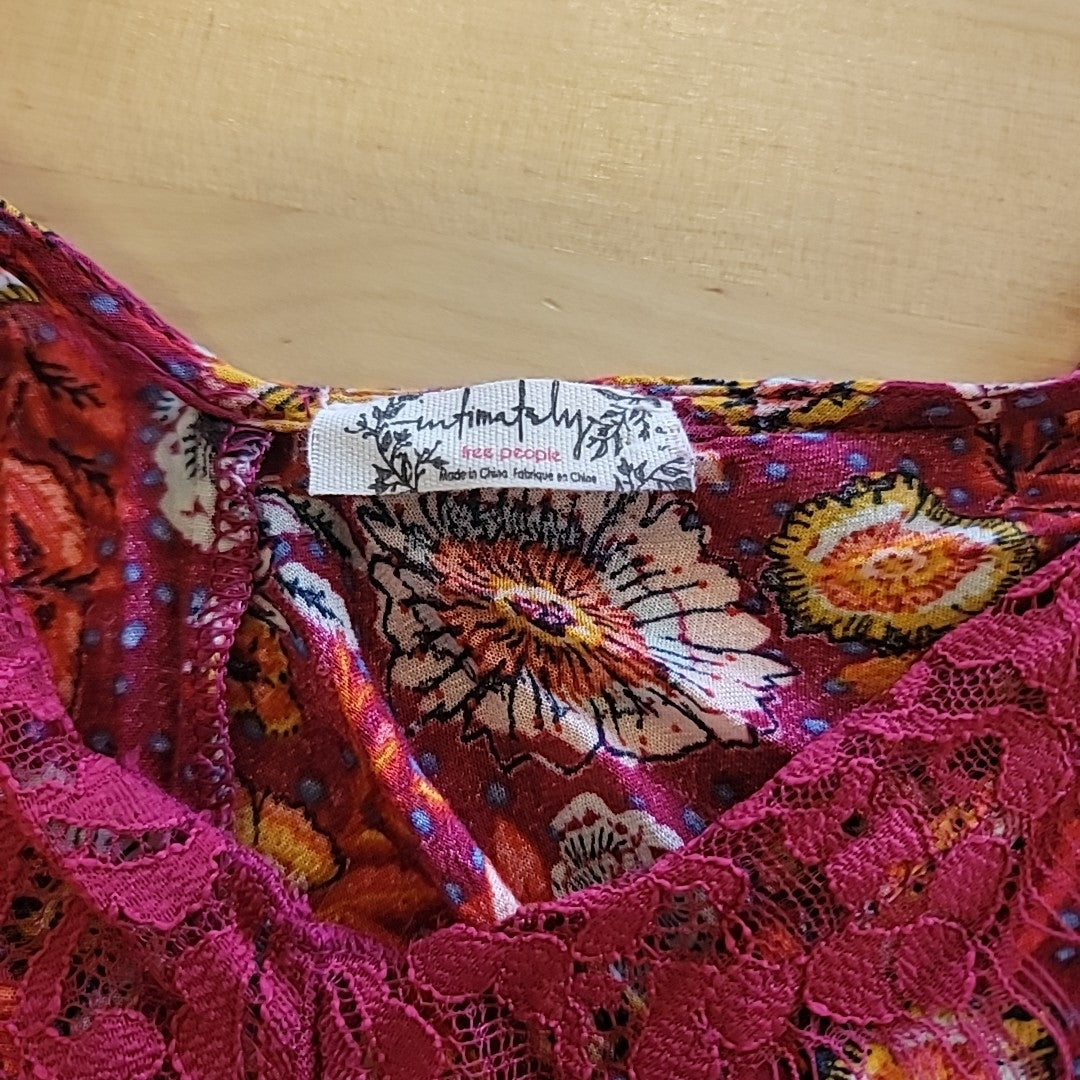 Intimately Size S Red Tank
