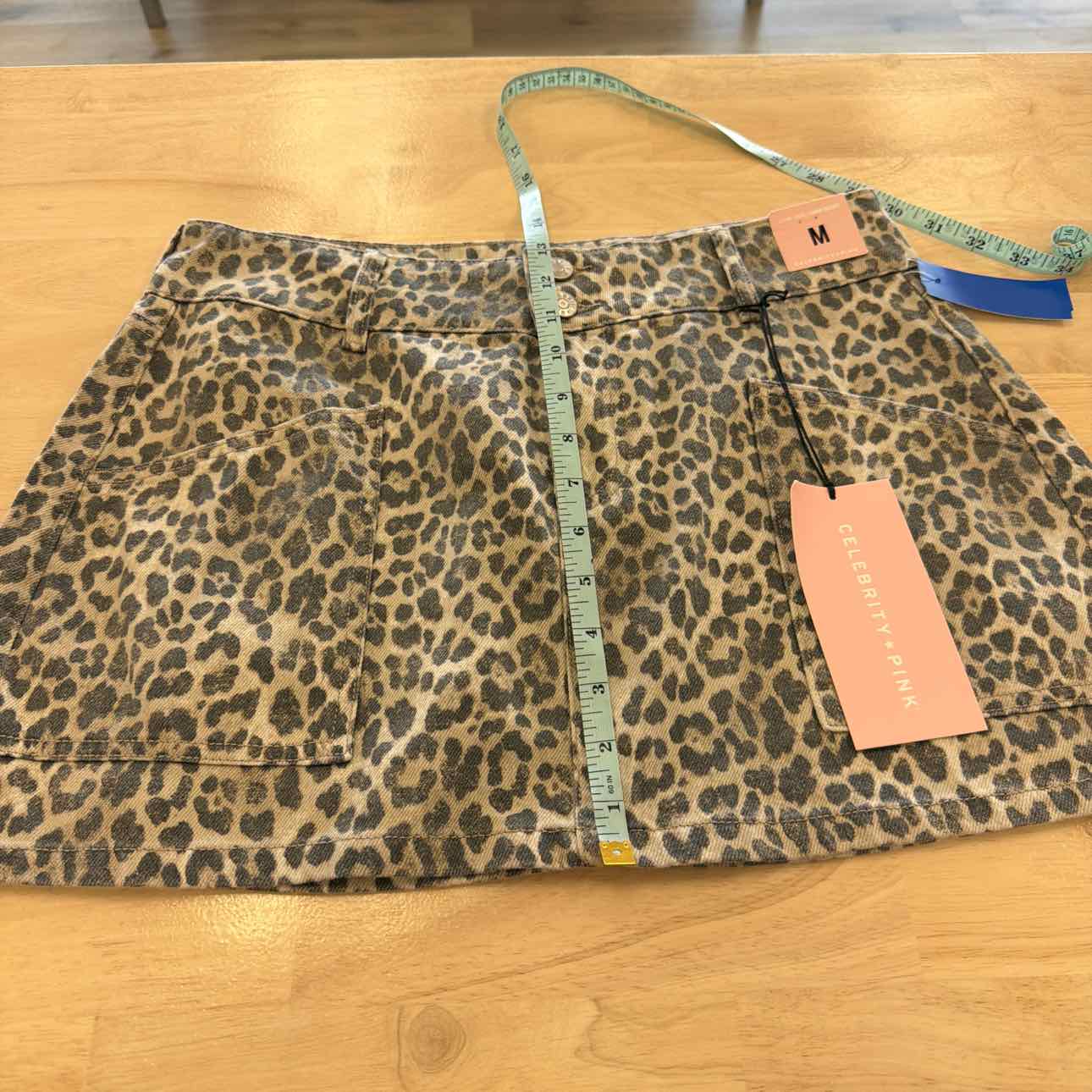 Celebrity pink Size M Brown New Skirt