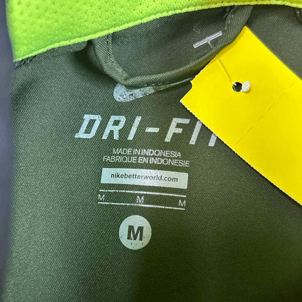 Nike Size M Green MENS Athletic Jacket