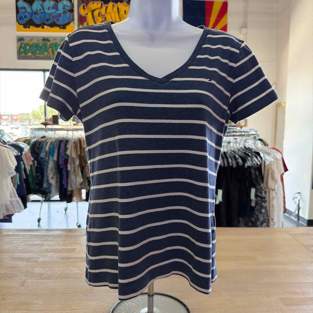 Tommy Hilfiger Size M Blue Preloved T-Shirt SS