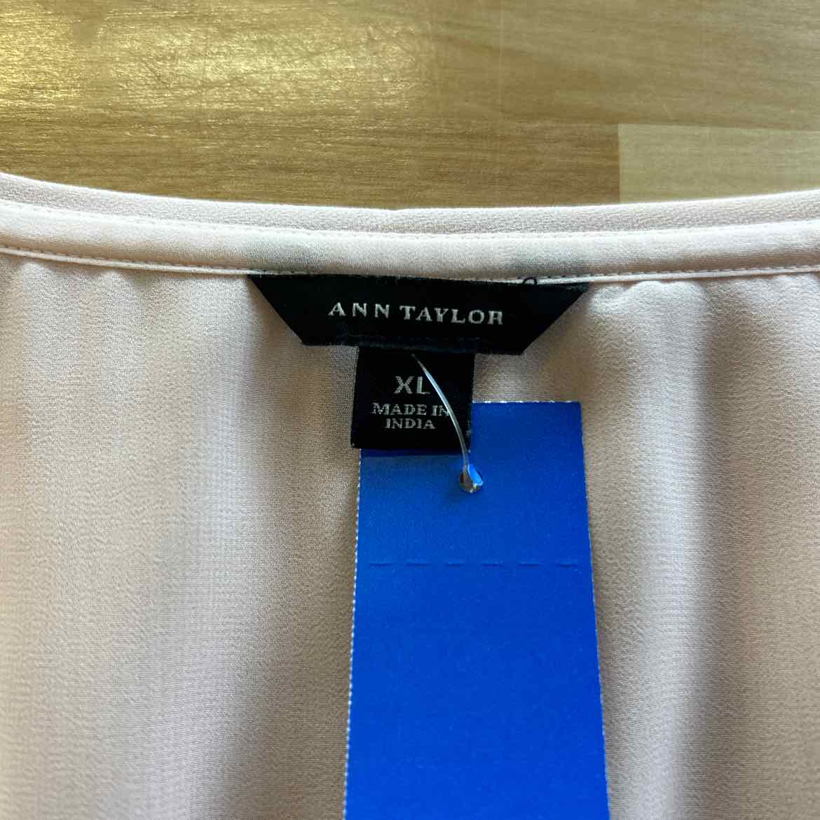 Ann Taylor Size XL Pink Longsleeve