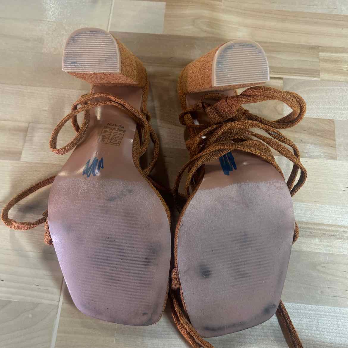 Misslola Size 9 Brown Preloved Heels
