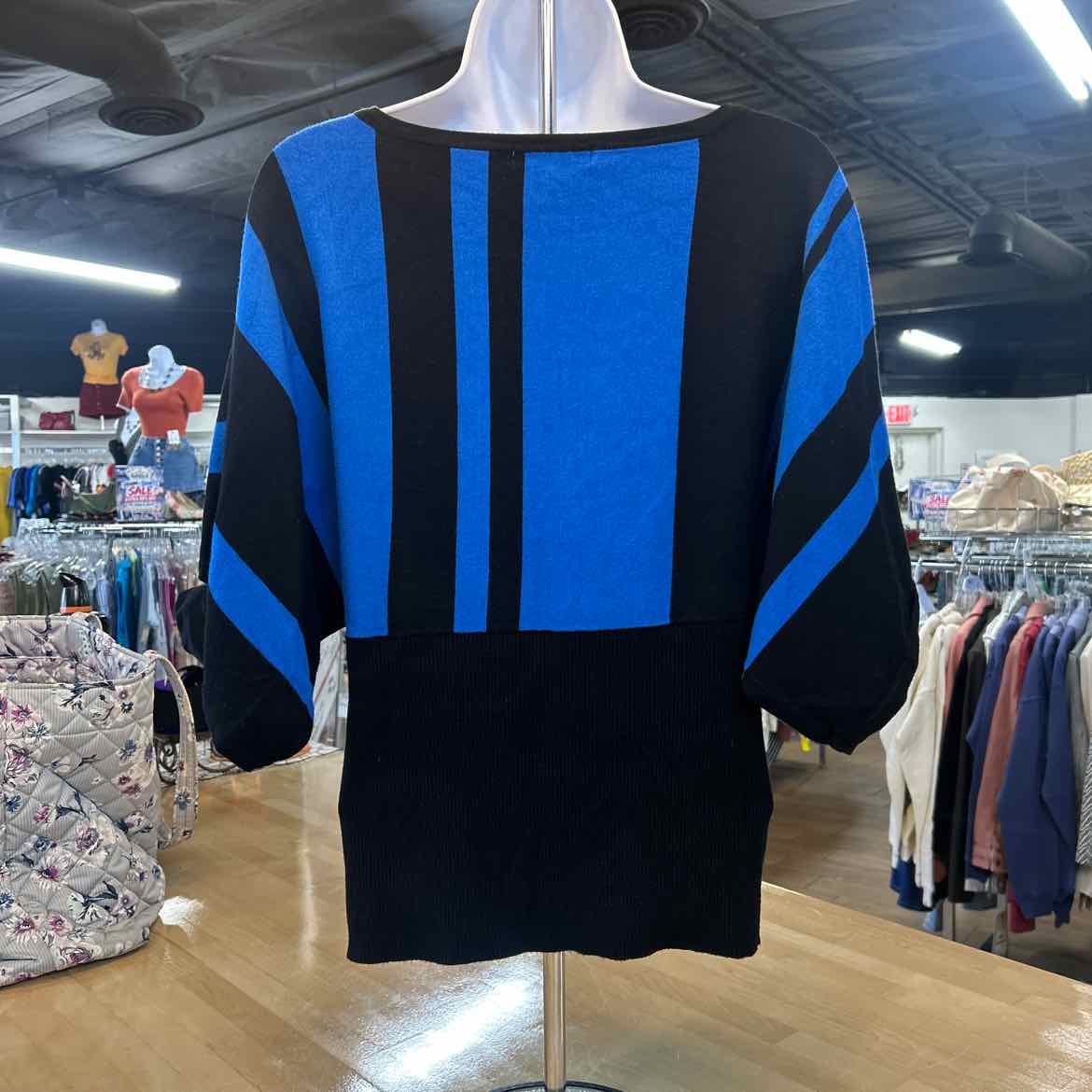 Style & Co. Size M Blue Black Preloved Knit Top
