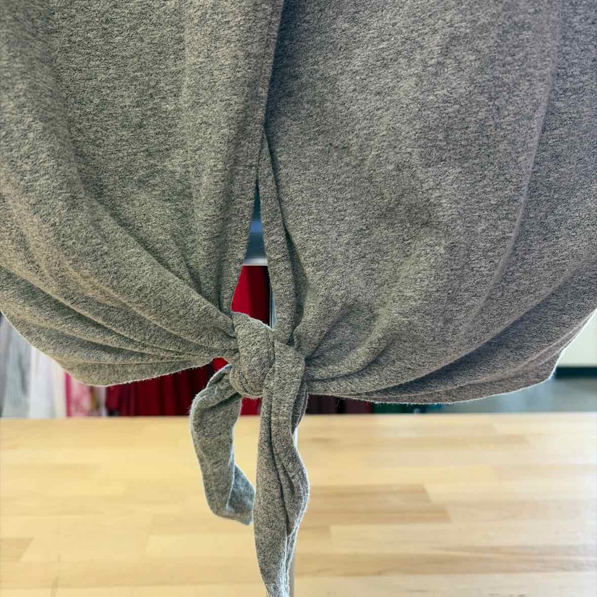 Madewell Size M Gray Used T-shirt