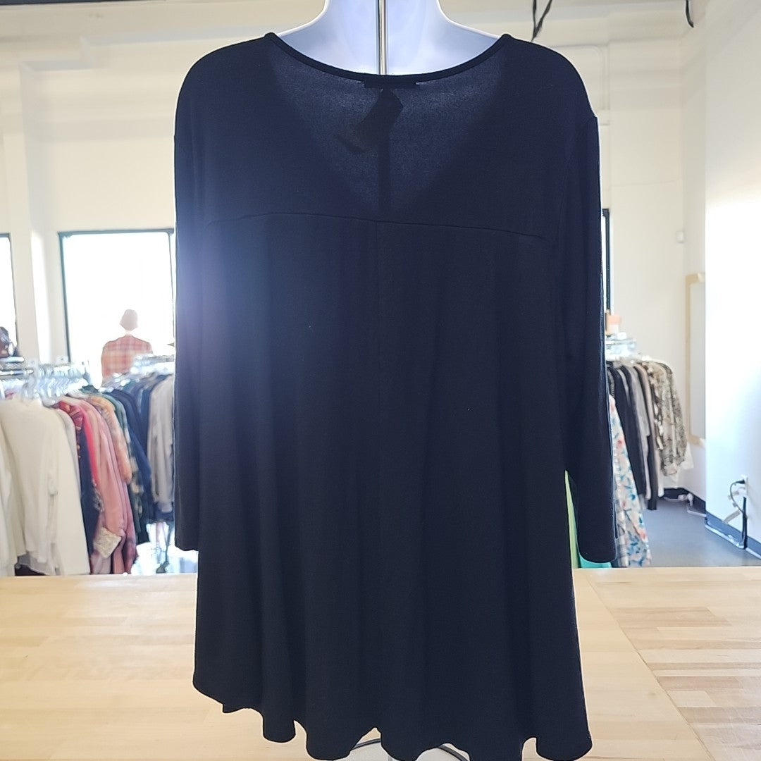 ChaCha Vente Size 1X Black Blouse