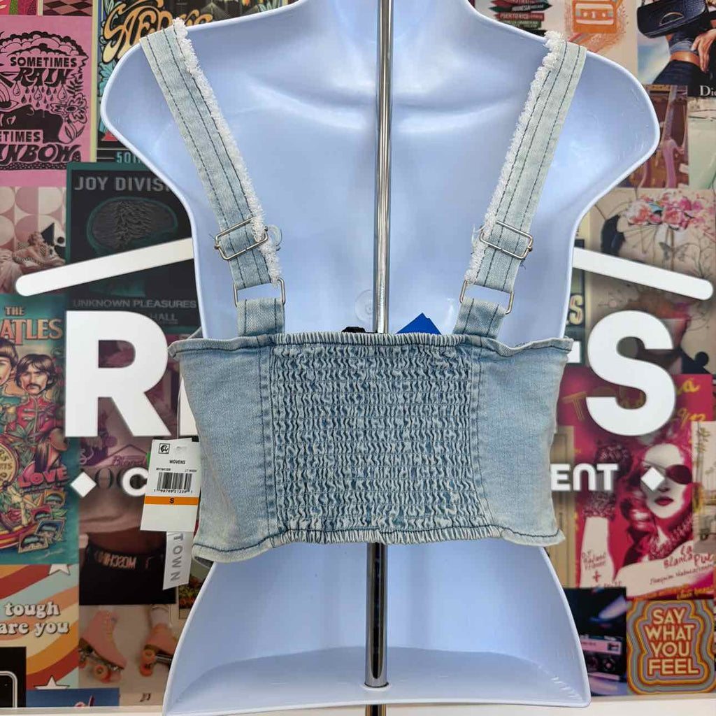TINSELTOWN Size S Fray-Trimmed Cropped Denim Corset-Style Top - Light Wash