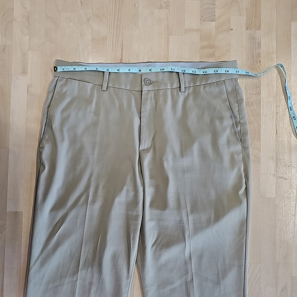Nike Size 32 Tan MENS Pants