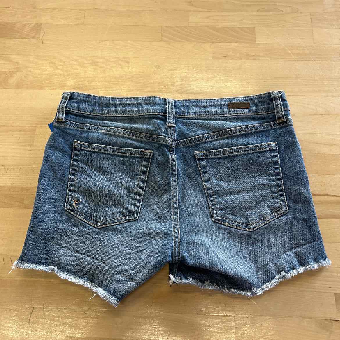 Kut from the Kloth Women Size 4 Blue Denim Preloved Shorts