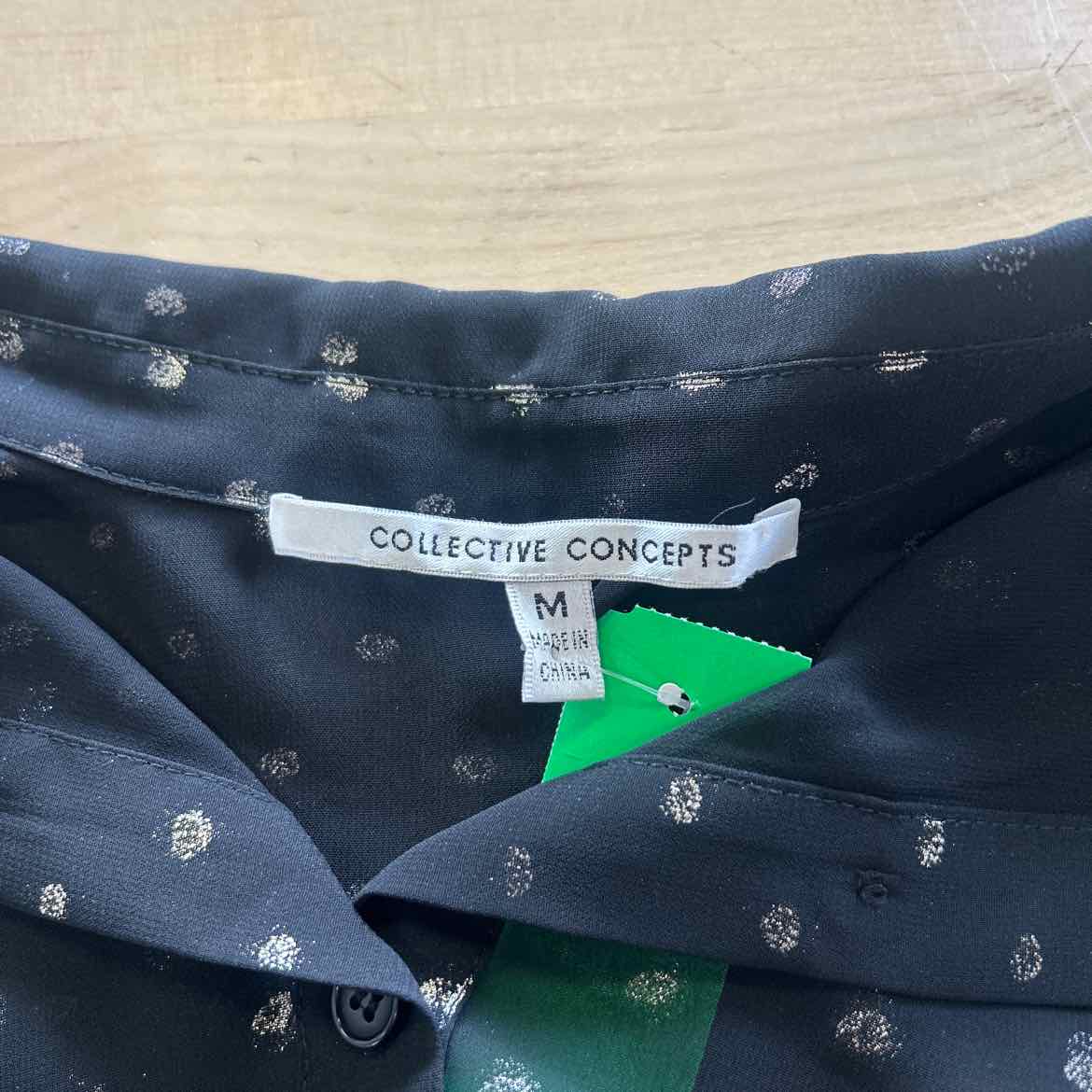 Collective Concepts Size M Black Polyester Preloved Button Down LS