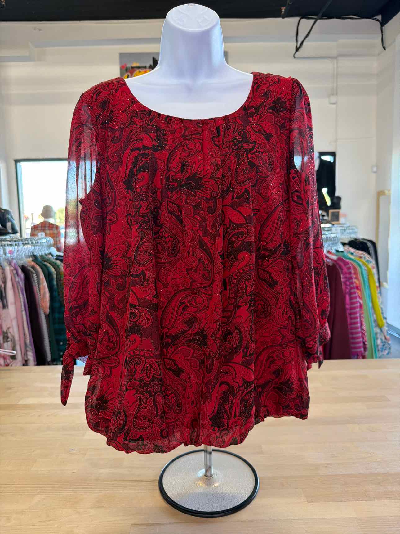 Roz & Ali Size M Red Blouse