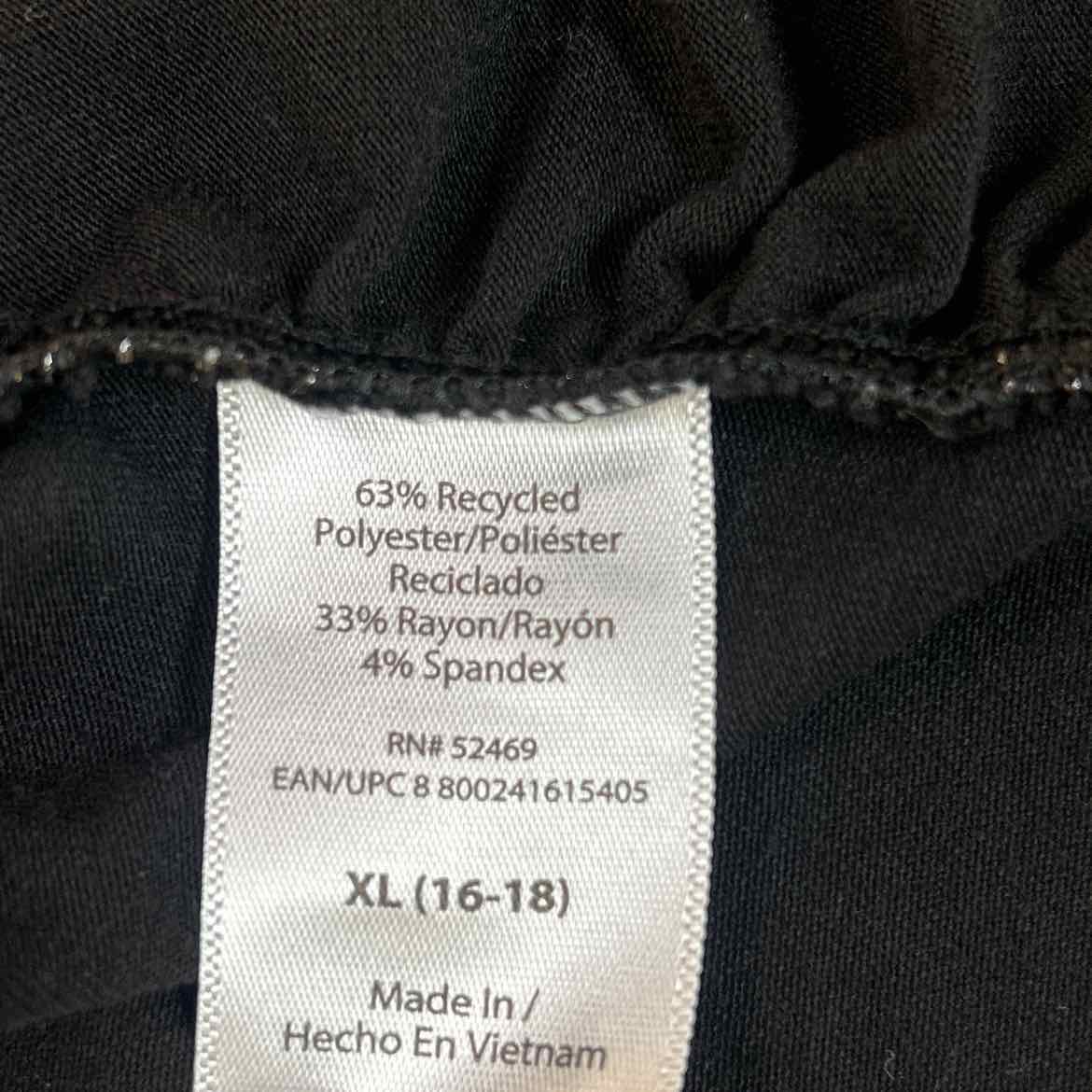 Sofia Size XL Black Preloved T-Shirt SS