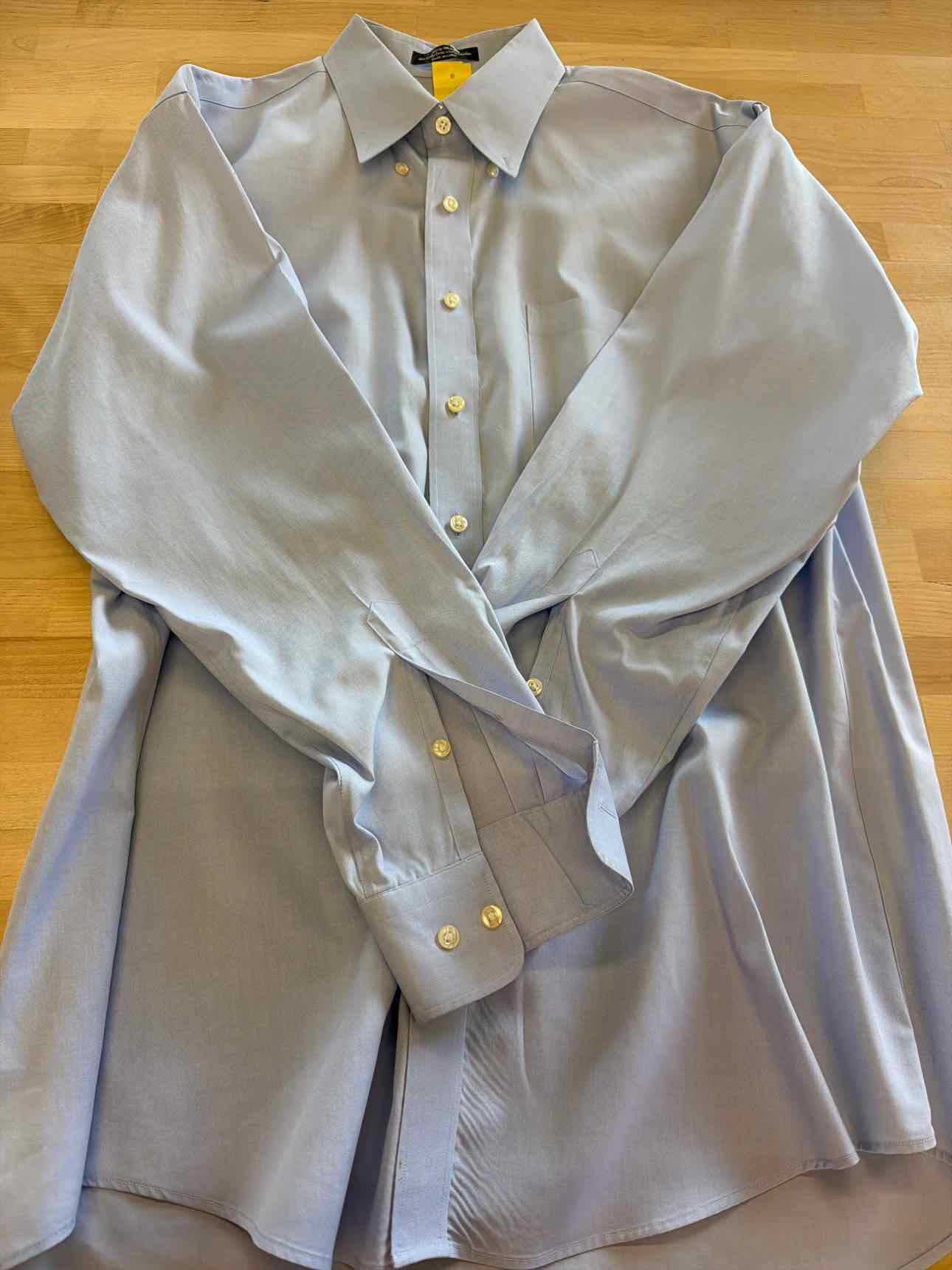 Kirkland's Size 33 Blue MENS Button Down Shirt