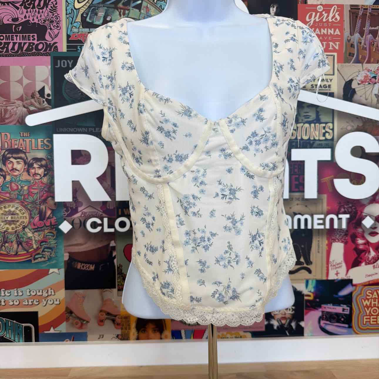 hippie rose Size L Corset Short-Sleeve Mesh Top - White Floral