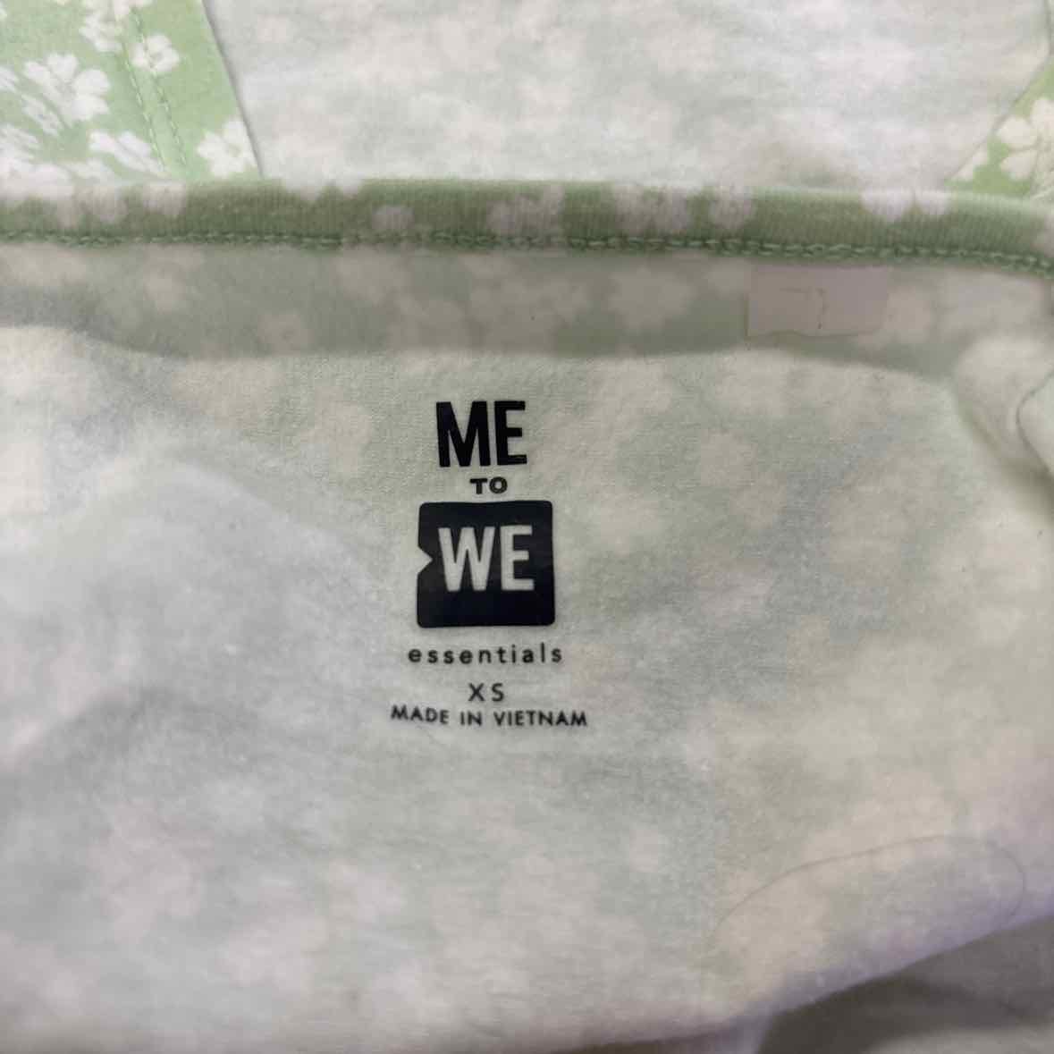 Me to We Size XS Green Tank