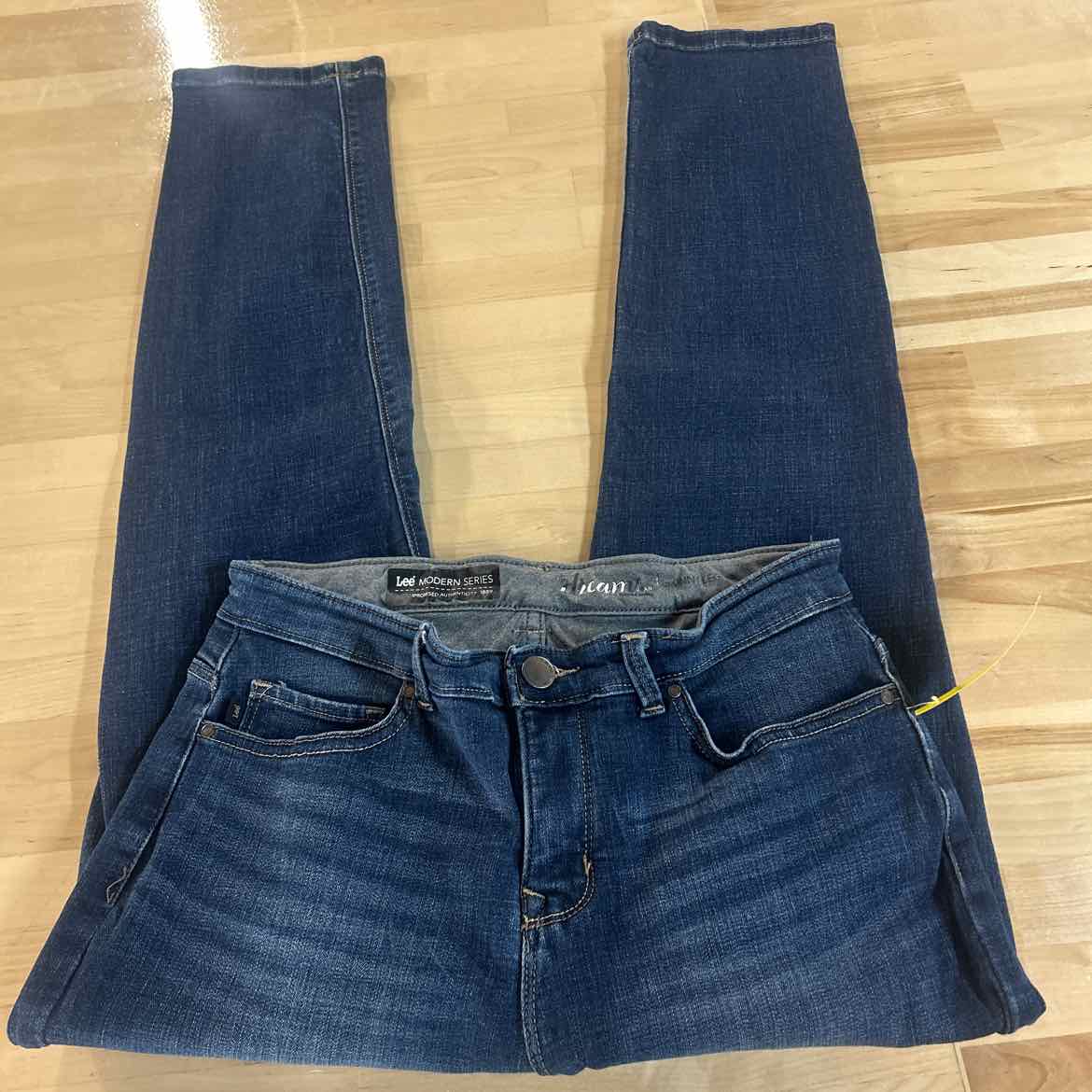 lee Size 8 Blue Denim Preloved Jeans