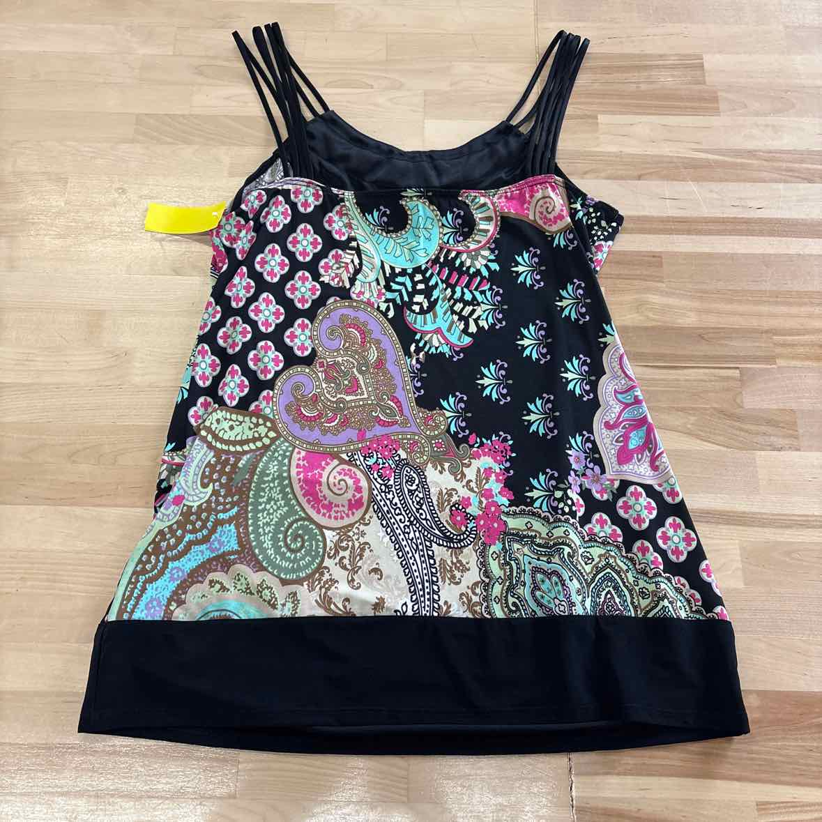 Mesmerize Size S Multi-Color Tank