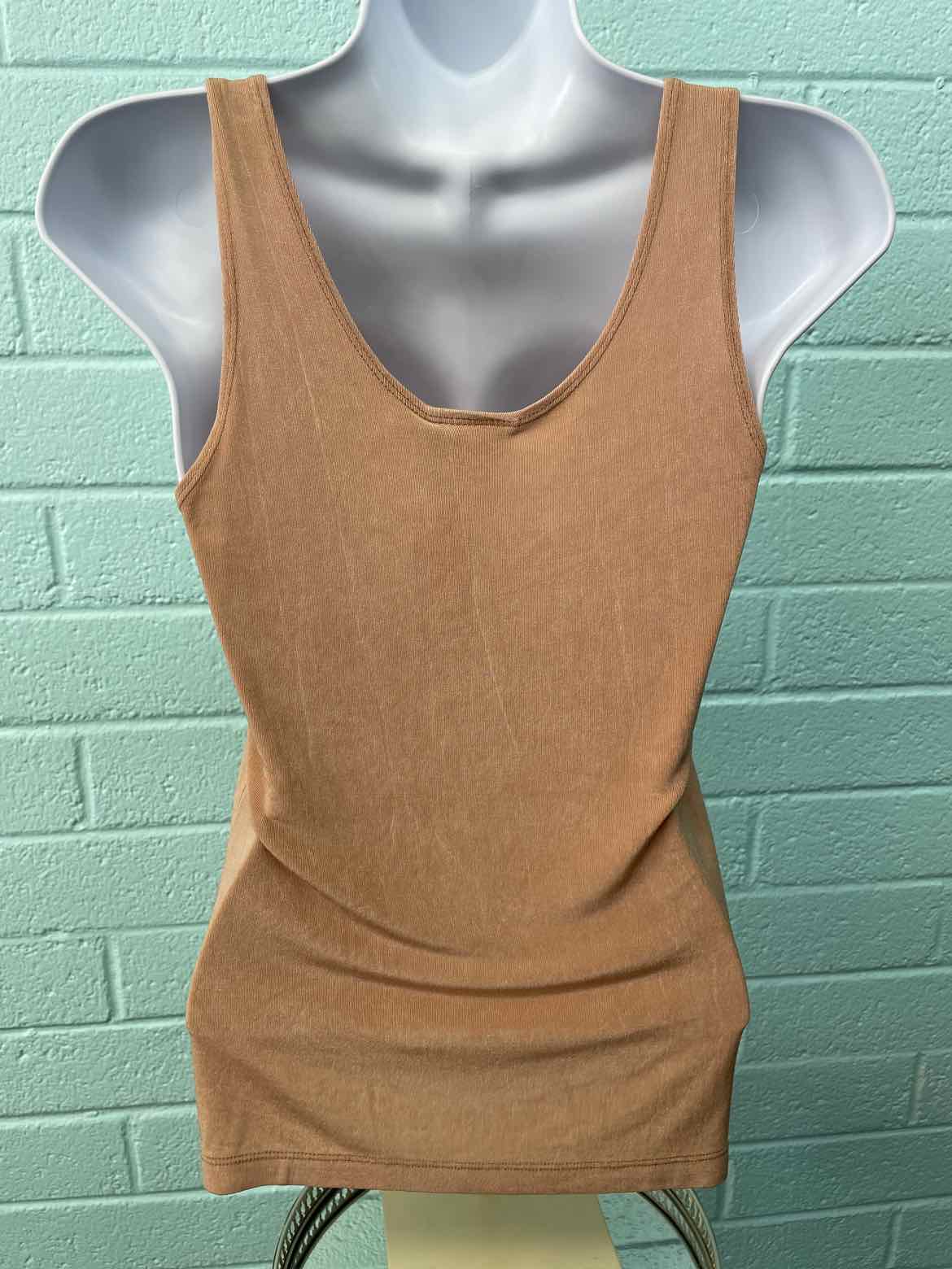 Chico's Size 0 Tan Tank