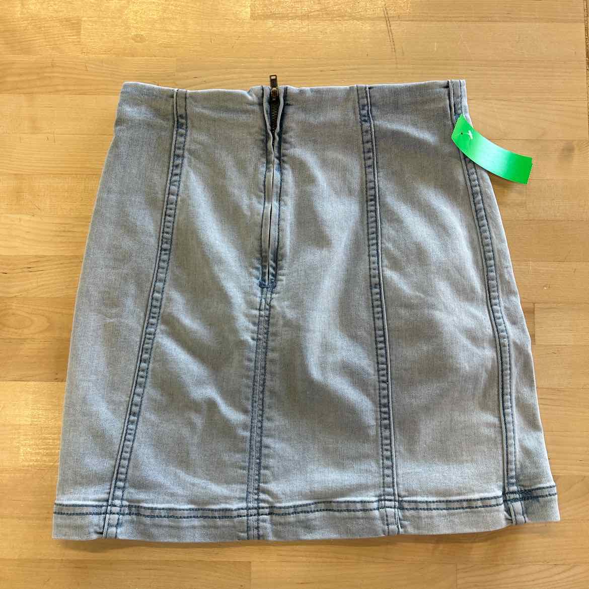 Free People Size 2 Blue Denim Preloved Skirt