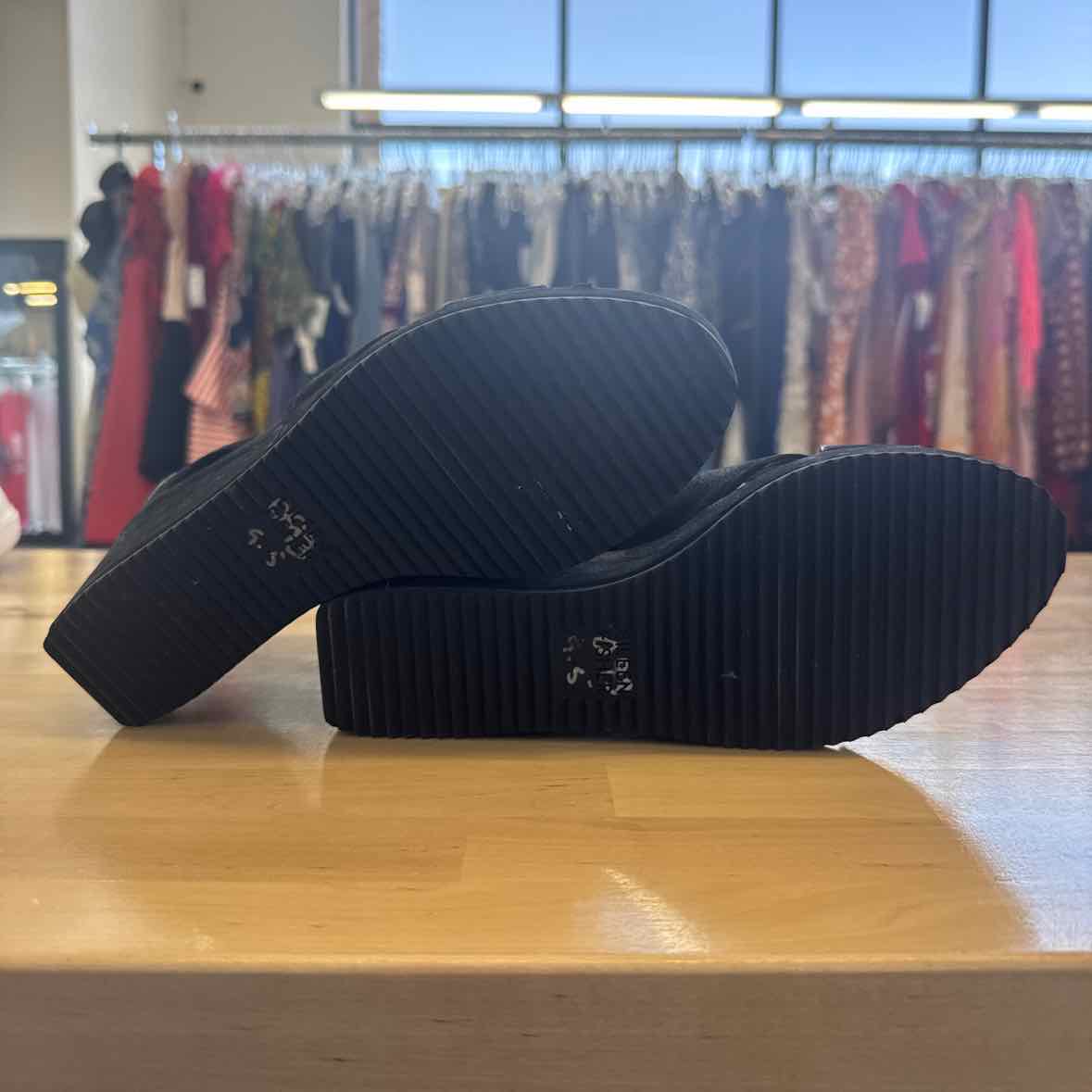 Eileen Fisher Shoe Size 9.5 Black Wedges