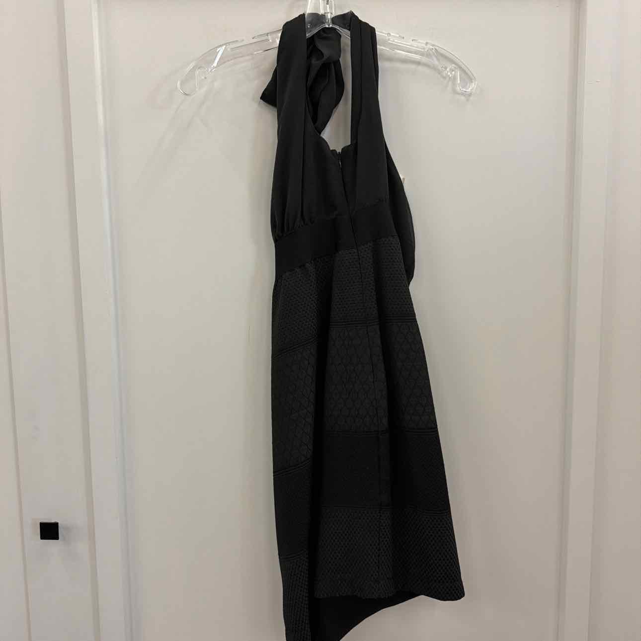 max studio black dress Max Studio womens Elbow Sleeve Scallop Midi Dress, XL, Black