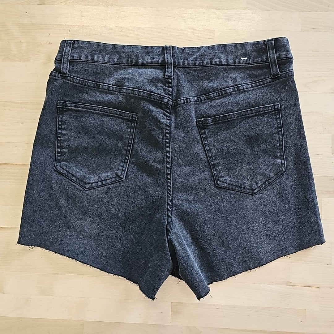 Hurley Women's the Wednesday Shorts in Black