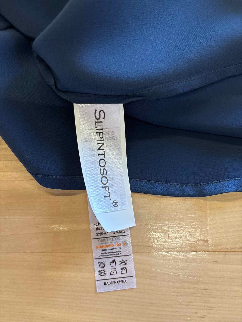 Slipontonosoft Size L Blue Button Down Shirt