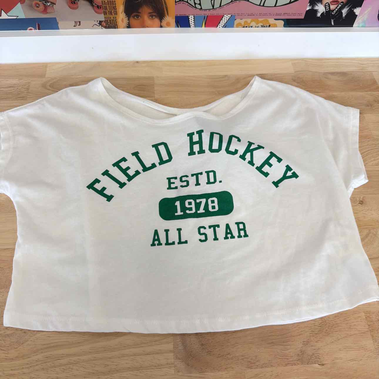 Self E Size XS Graphic Off-the-Shoulder T-Shirt - White