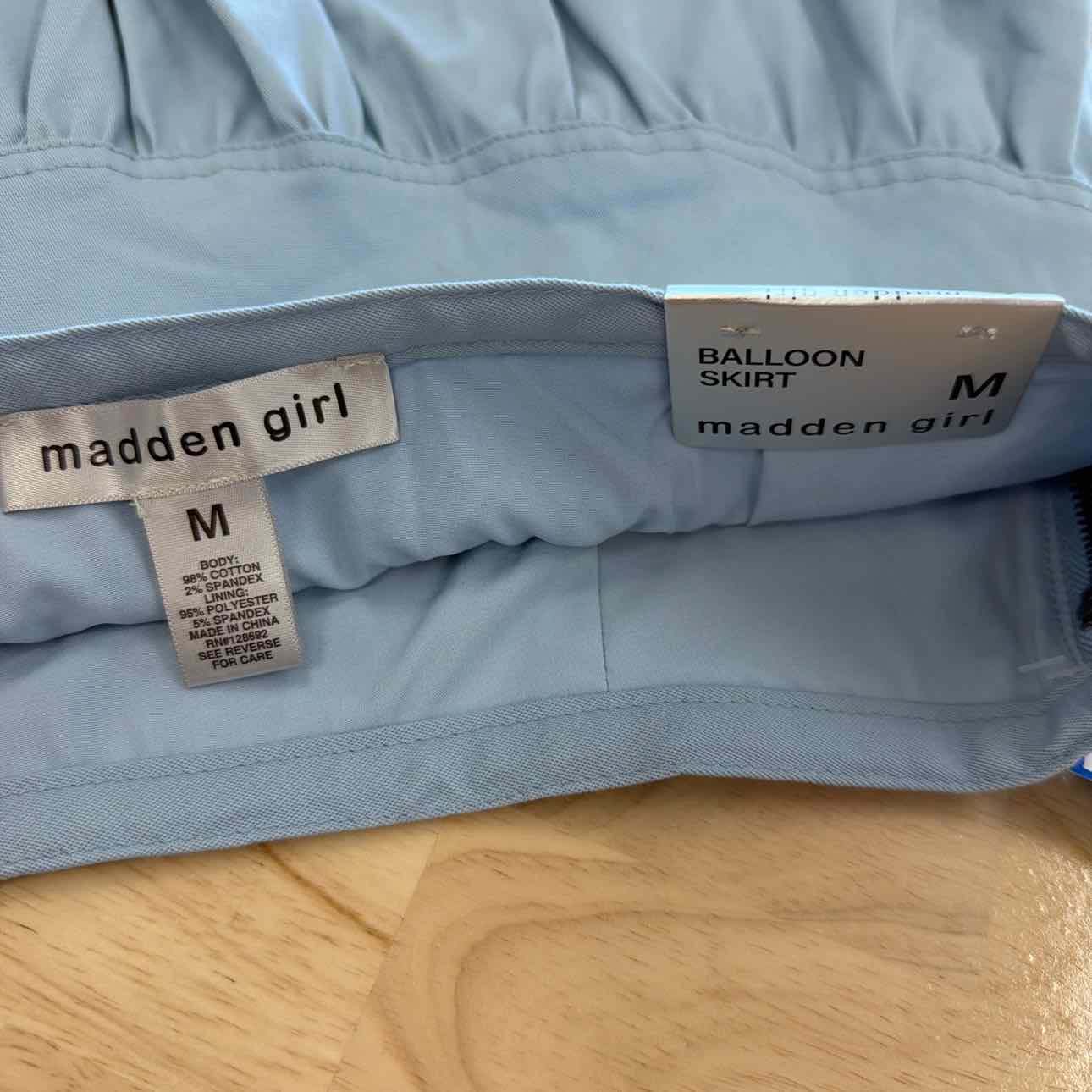 Madden Girl Size M Blue New Skirt