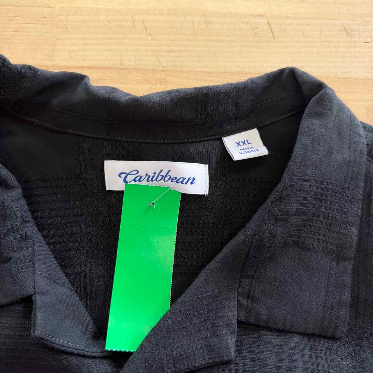 Caribbean Size XXL Black Preloved MENS Short Sleeve Shirt