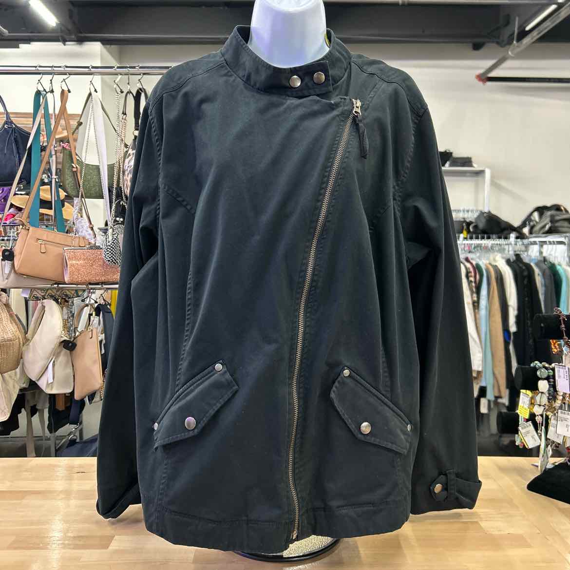 Westbound Size 22W Black Jacket