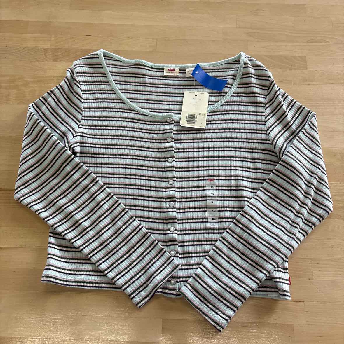 Levi's Size XL Britt Slim Fit Long-Sleeve Snap-Front Top - Fruity Stripe Paste