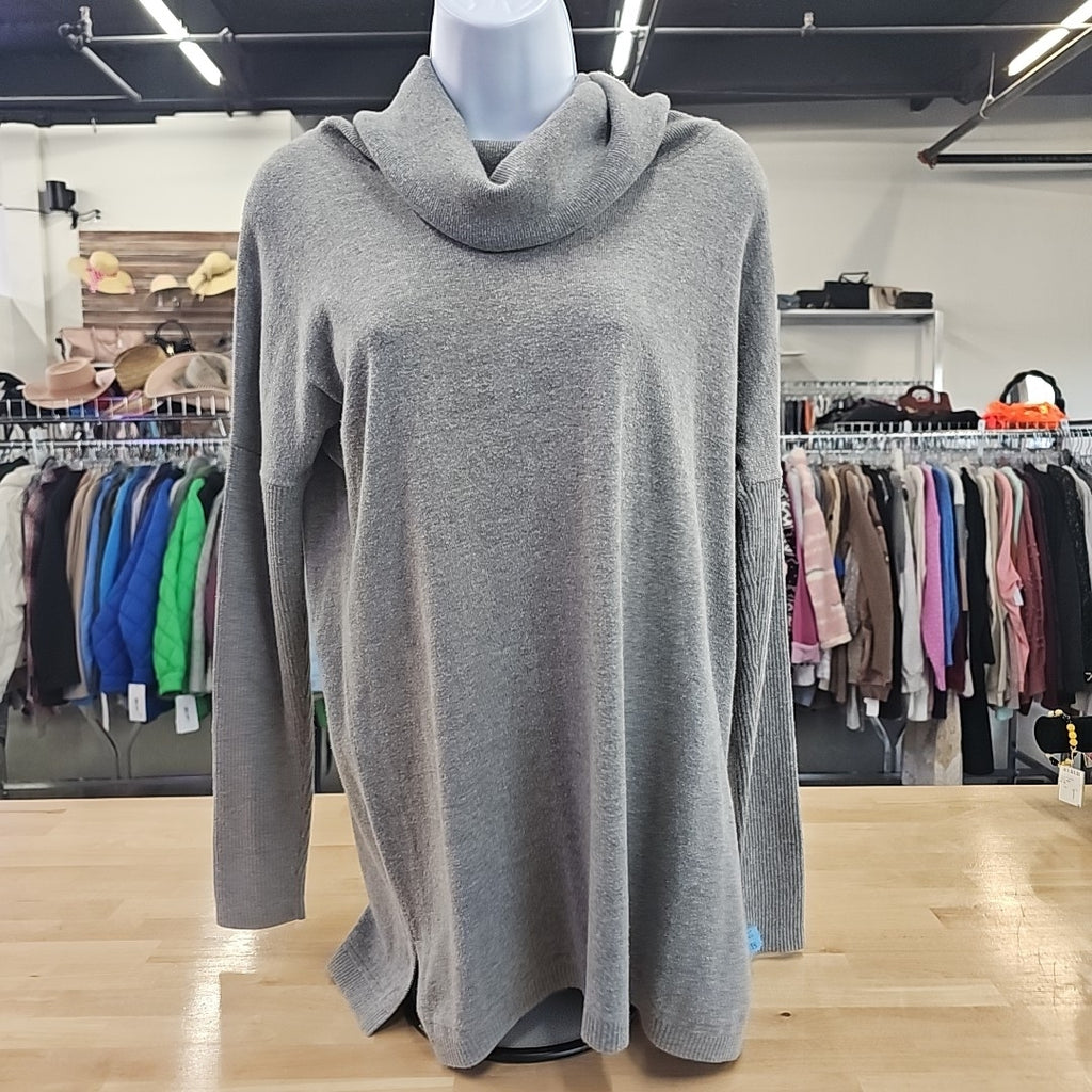 Banana Republic Size S Gray Sweater