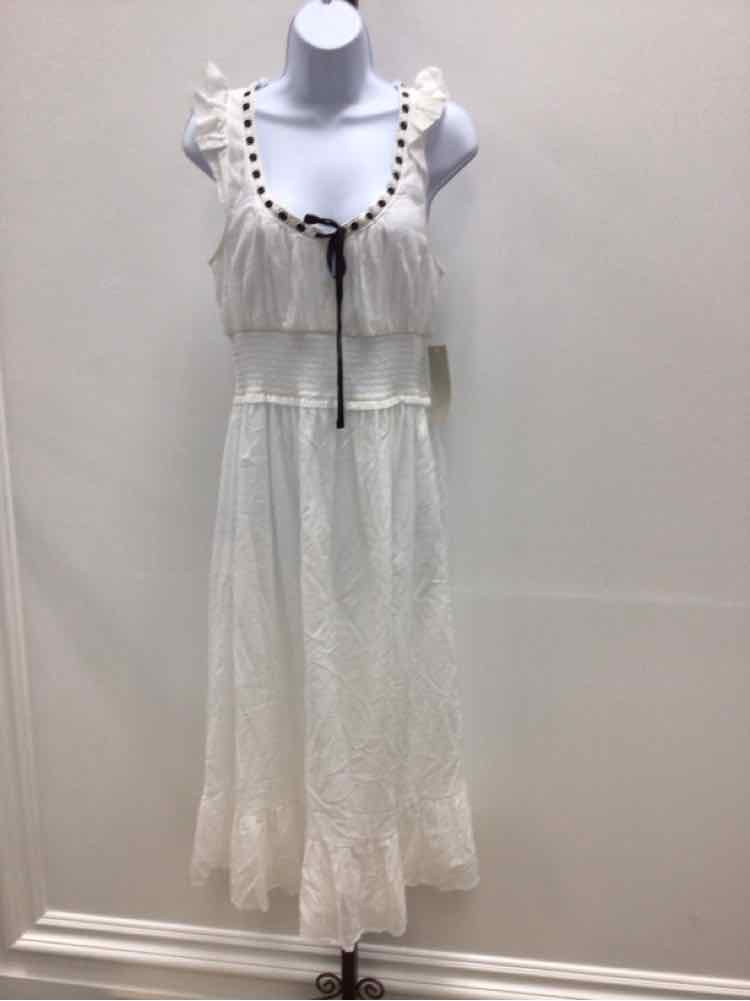 kingston grey Size L White New Dress