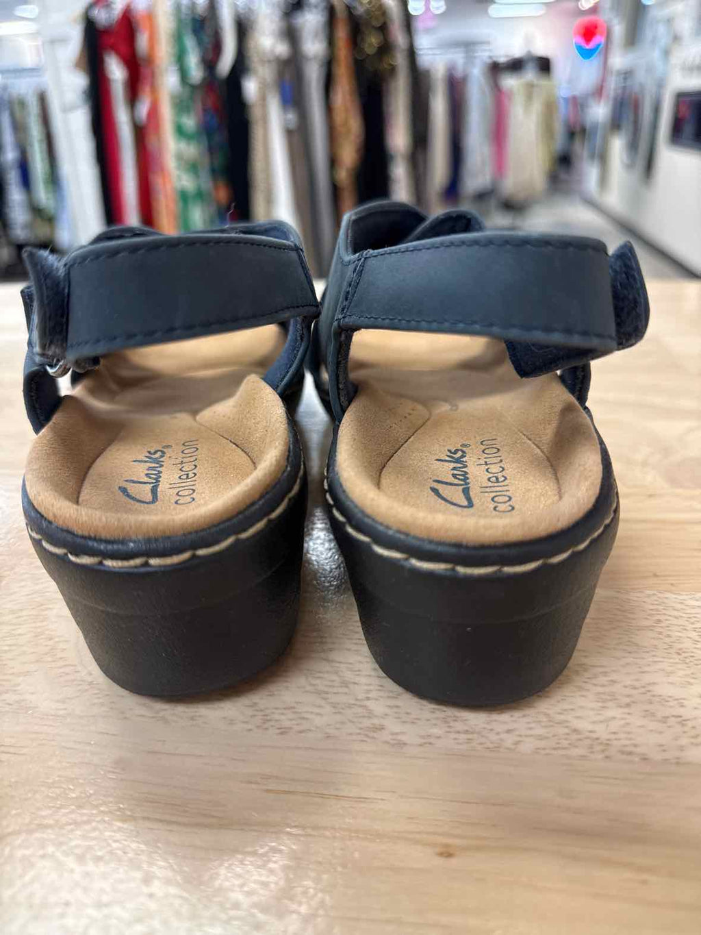 Clarks Size 6 Navy Preloved Sandals