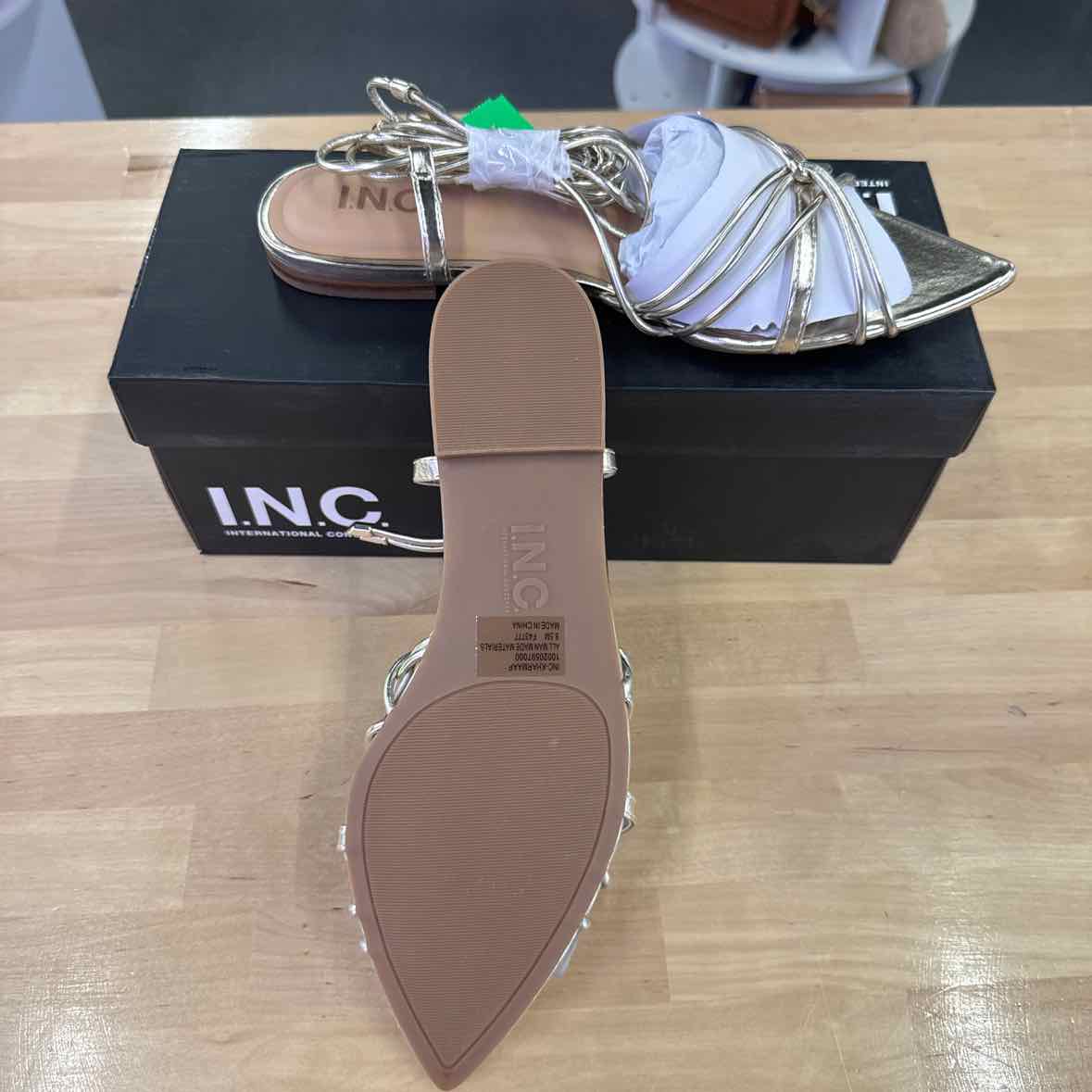 I.n.c. International Concepts Women's Kharmaa Lace-up Flat