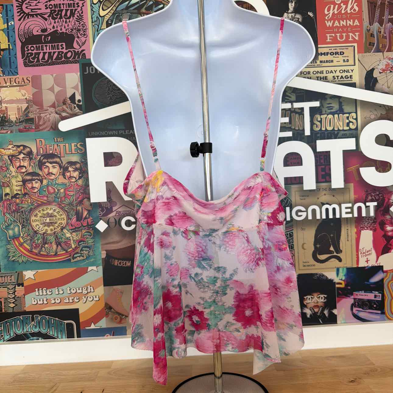 Steve Madden Size XL Floral-Print Handkerchief-Hem Sleeveless Top - Pink Hydrang