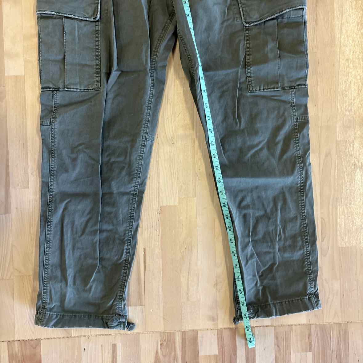 American Eagle Size 34x30 Green MENS Pants